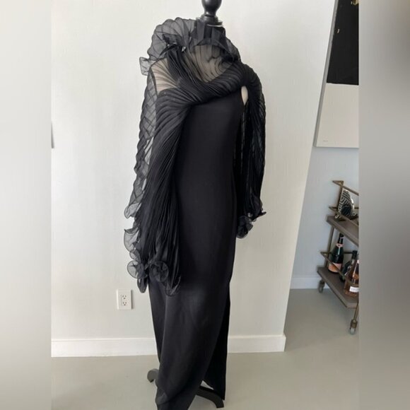 Marchesa Black Silk Gown - Picture 15 of 15